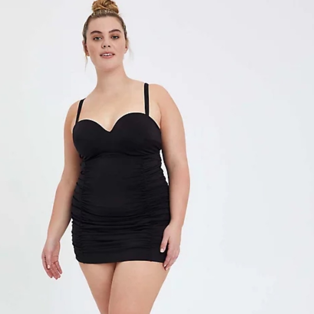Torrid Black Ruched Retro Mid-Length Swim Dress 3-D/DD